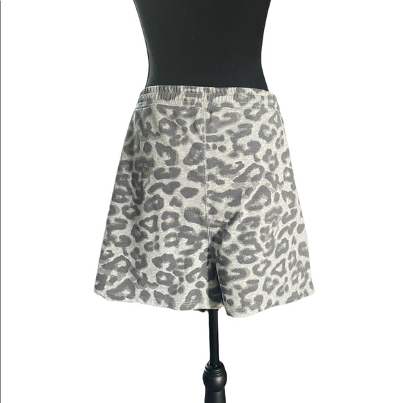 Lucky Brand Shorts - Picture 5 of 10